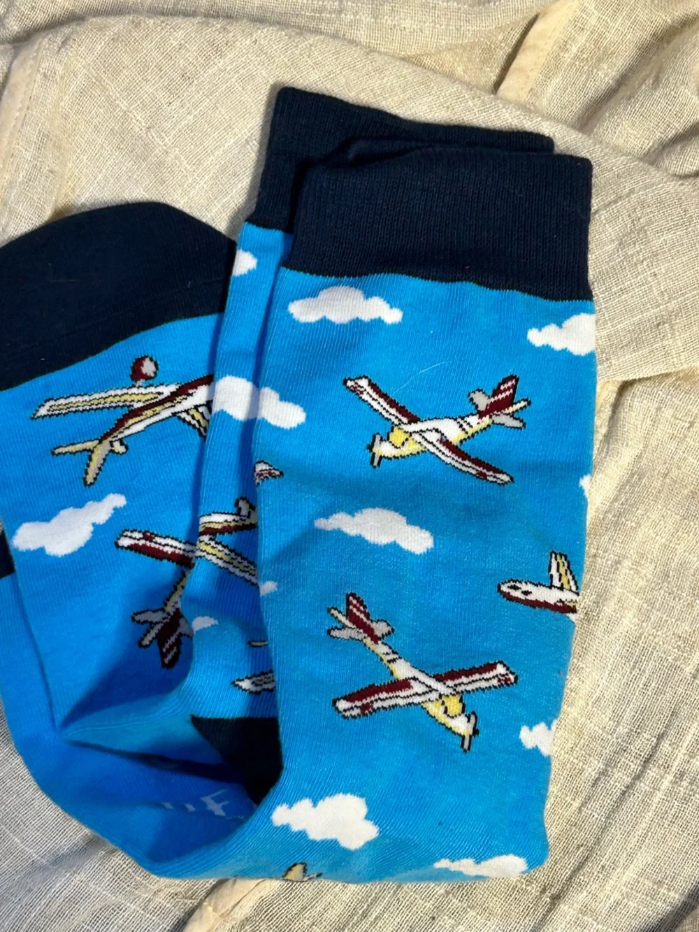 Free w bundle airplane Socks